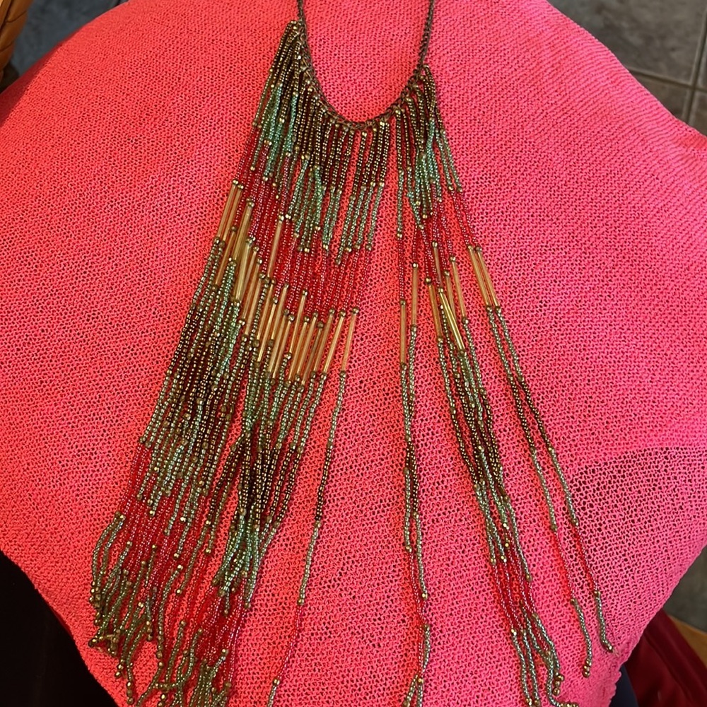 Beaded necklaces - Picture 4 of 7